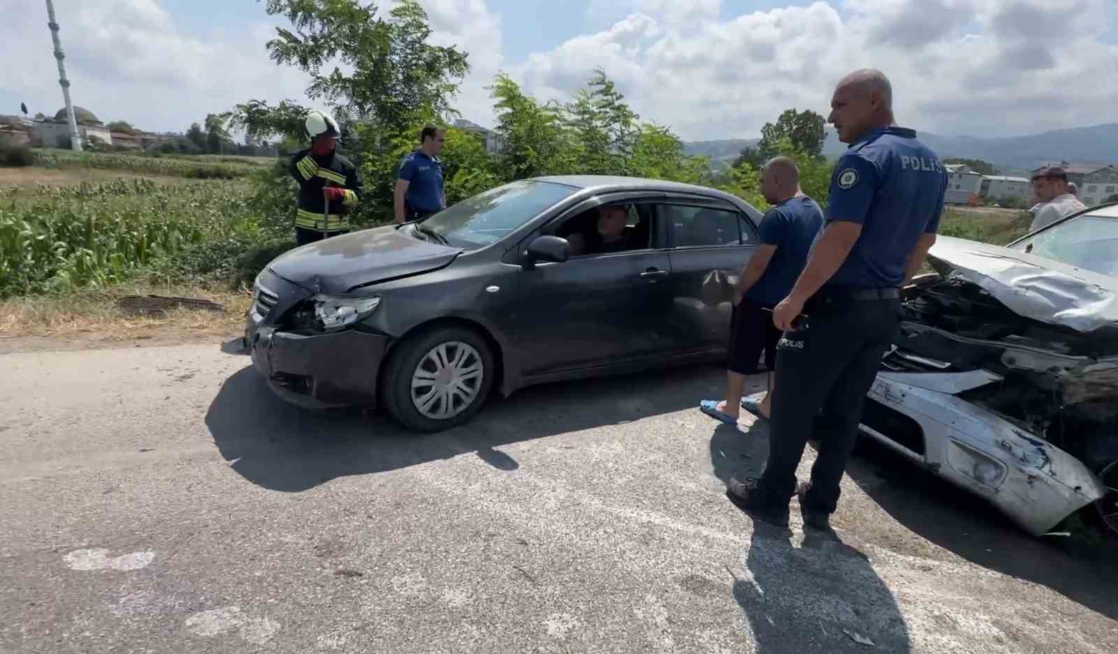 Samsunda zincirleme trafik kazas: 6 yaral
