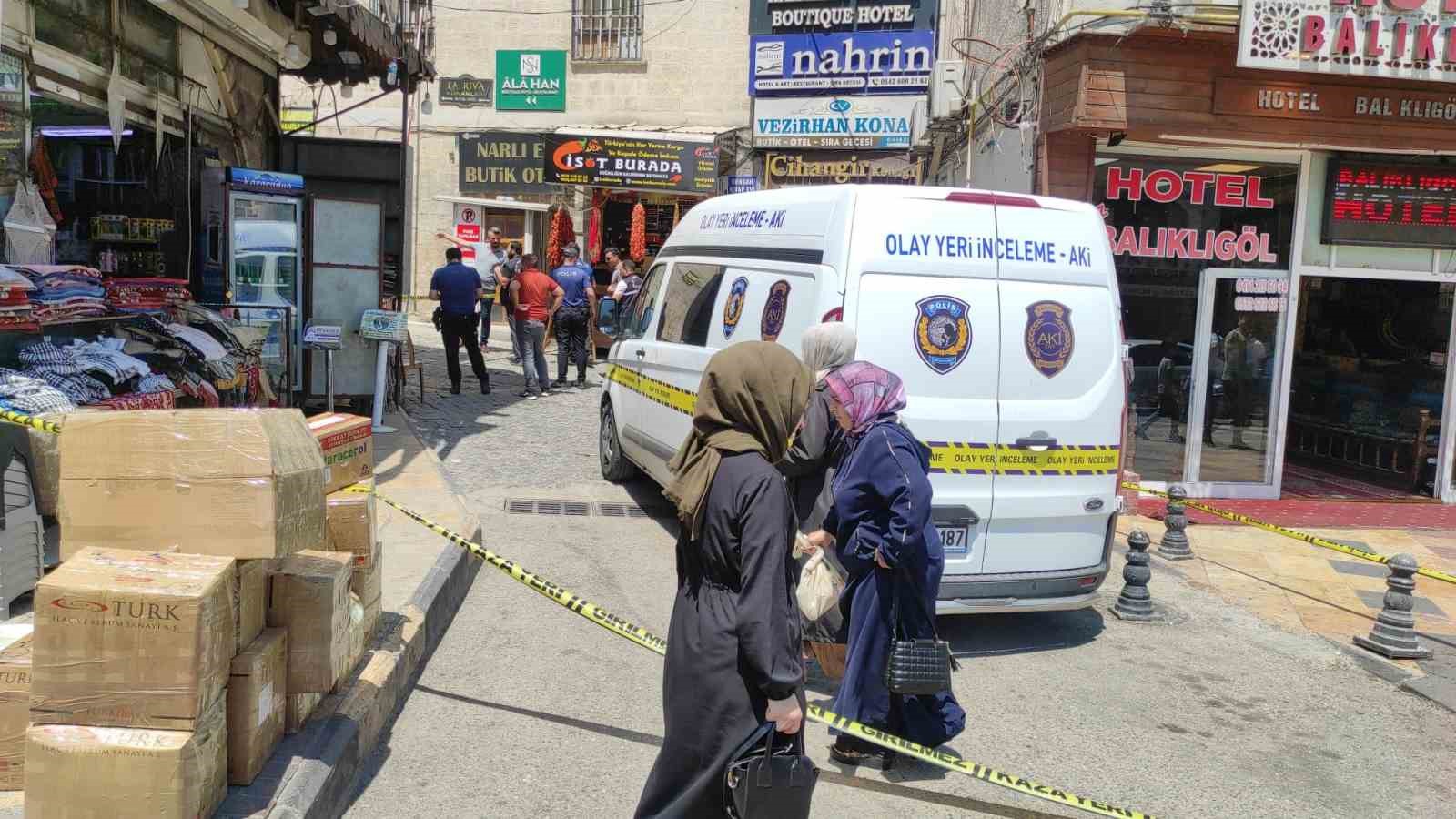 anlurfada silahl ve bakl kavga: 2 yaral
