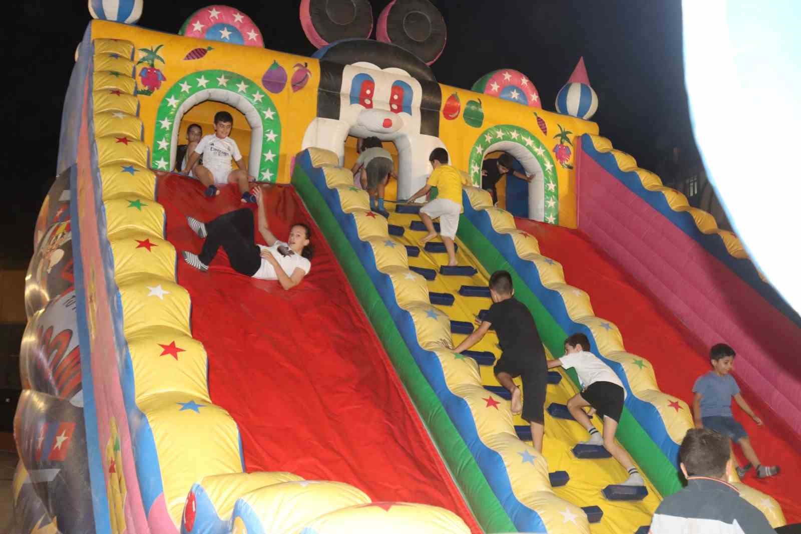 Elazığ’da çocuk şenlikleri başladı