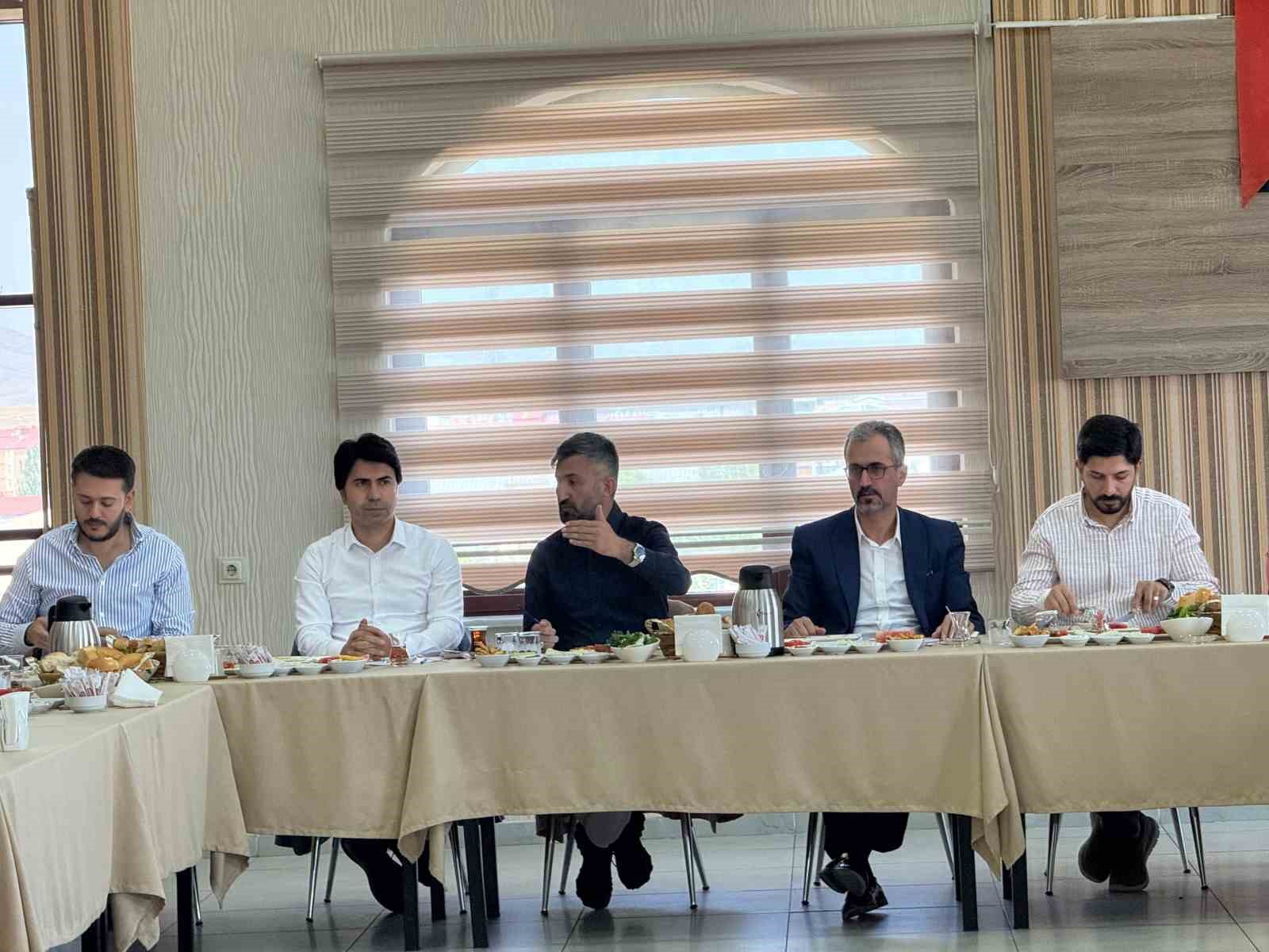 AK Parti Ağrı İl Başkanı İlhami Yıldız: "STK’larımızla istişare, ortak akılla güçlü yarınlara"