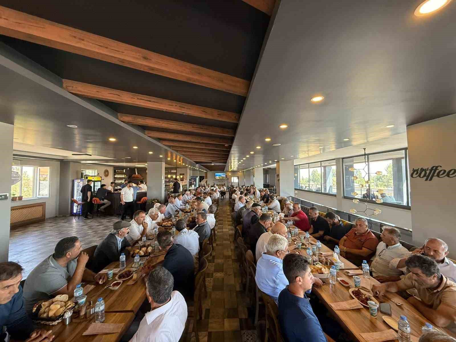 Eleşkirt&rsquo;te iki aile arasındaki husumet son buldu
