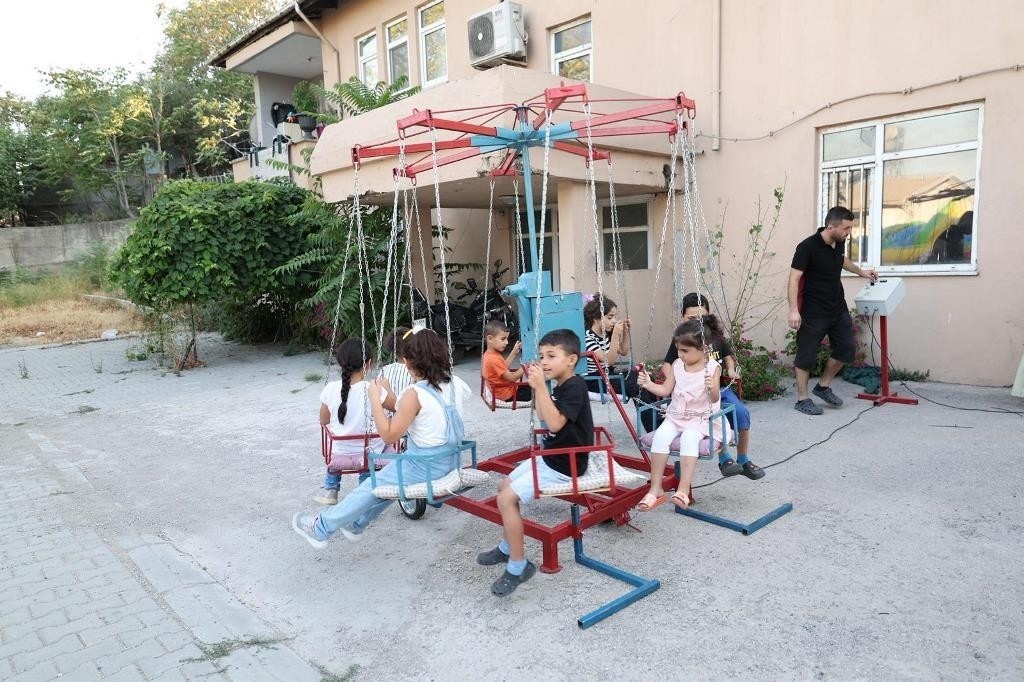 Dilovası’nda çocuk şenliği coşkuyla geçti
