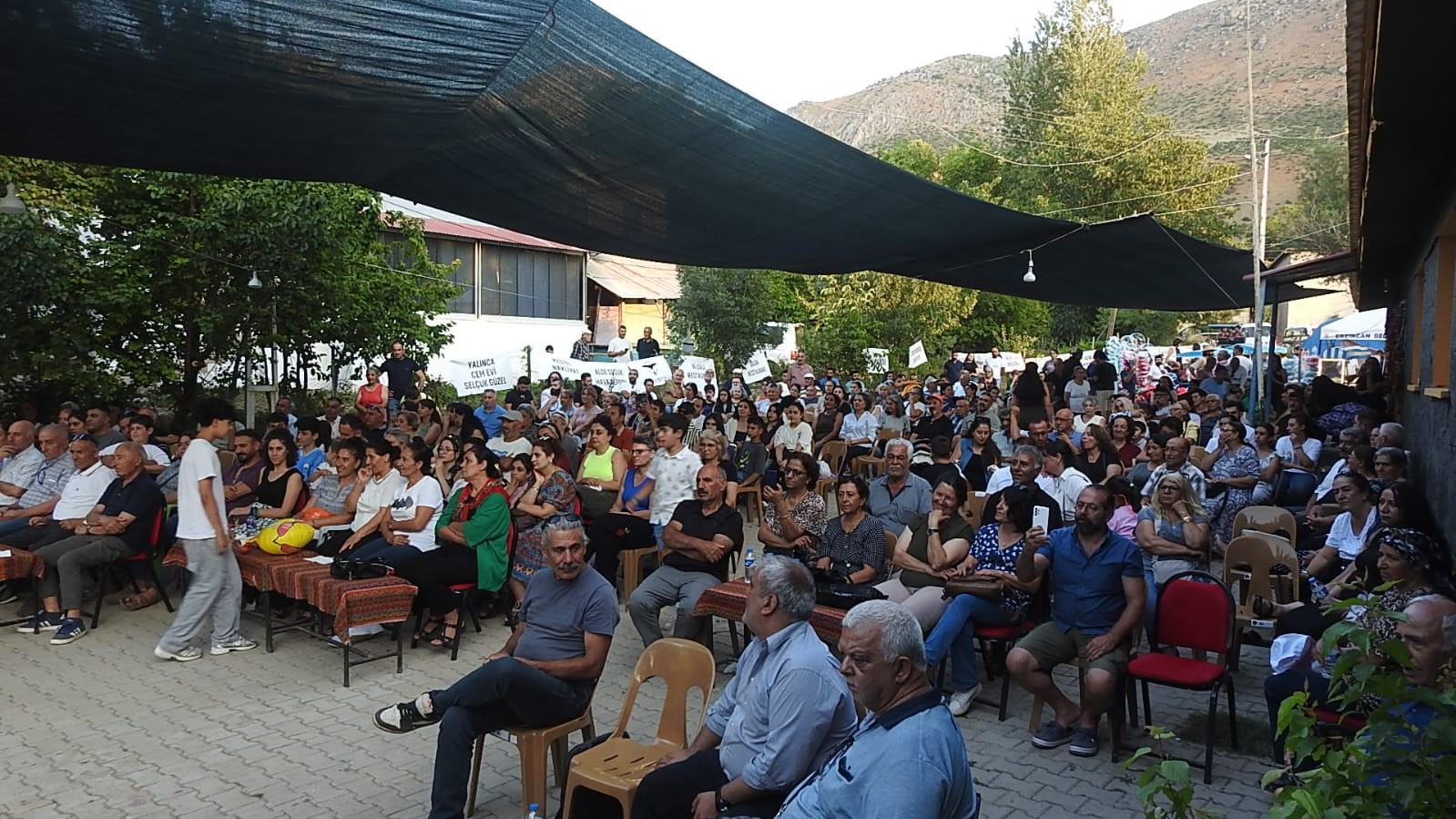 Erzincan’da Çilek ve Böğürtlen Festivali
