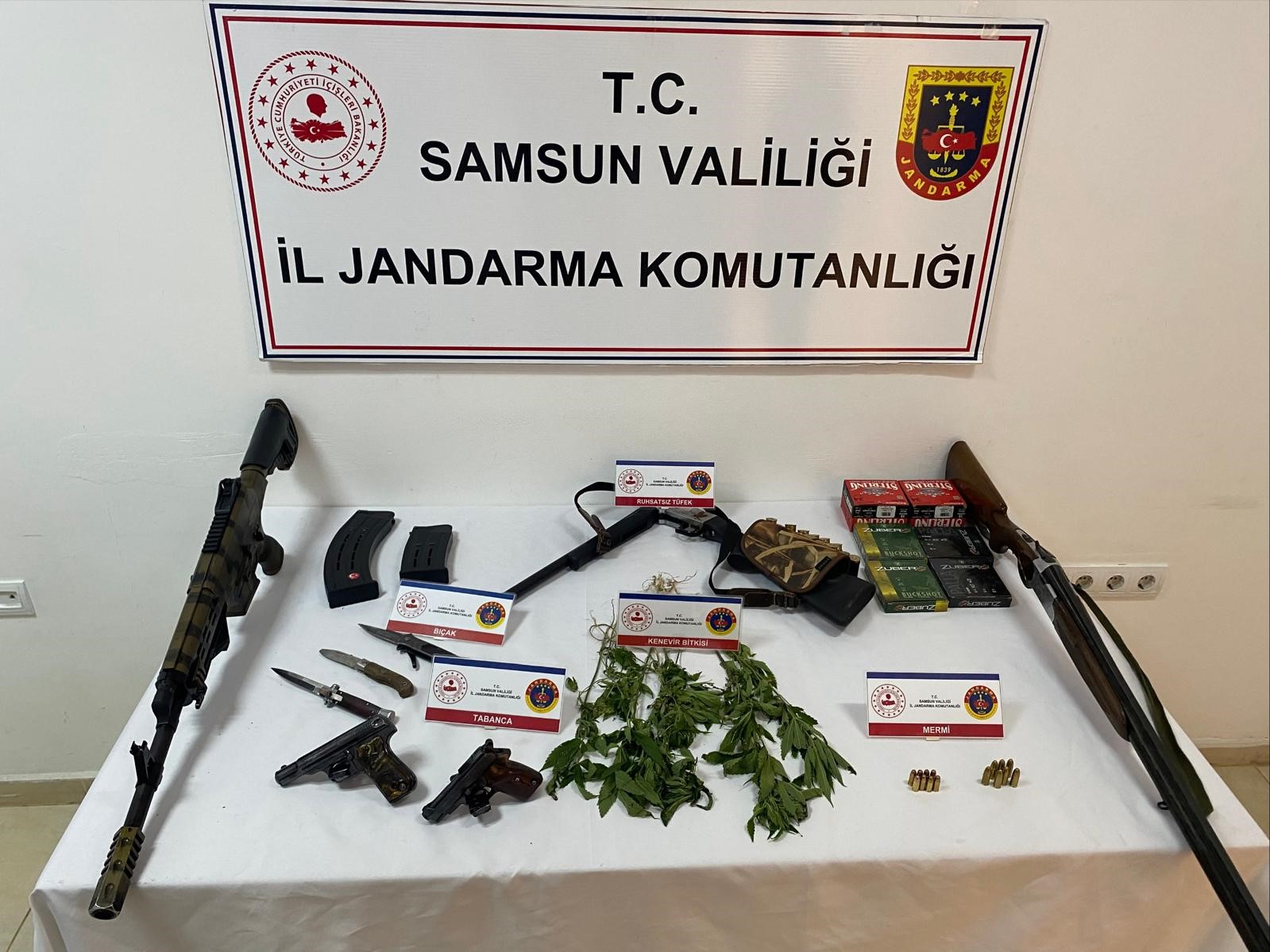 Samsun’da silah operasyonu: 5 kişi yakalandı