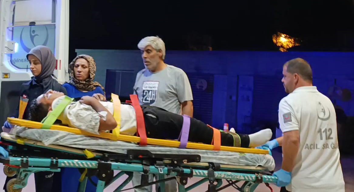 İneg&ouml;l&rsquo;de balkondan d&uuml;şen &ccedil;ocuk hastaneye kaldırıldı
