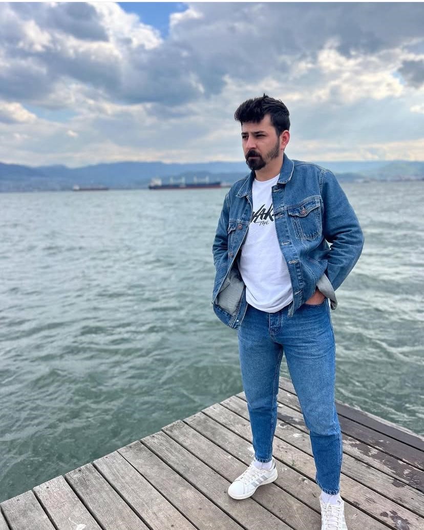 Kontrolünü kaybettiği motordan düşen genç hayatını kaybetti