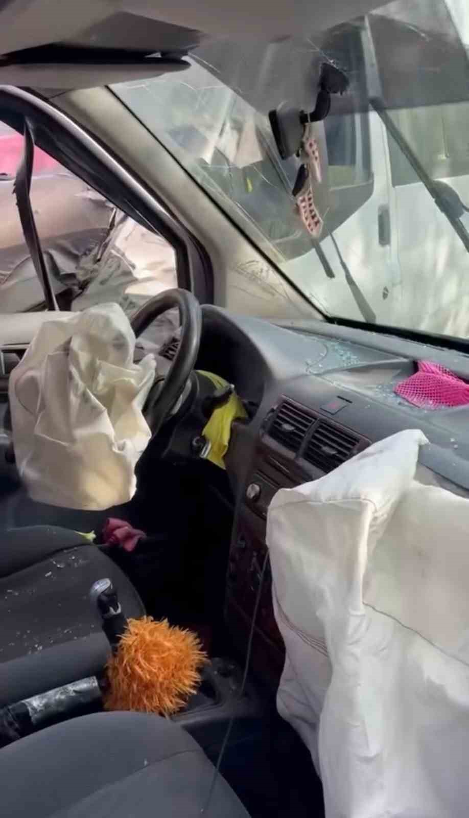 Yüksekova’da trafik kazası: 3 yaralı