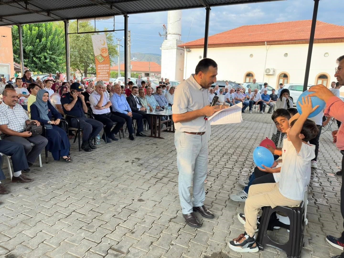 Döğüşbelen Mahallesi’nde aşure geleneği sürüyor