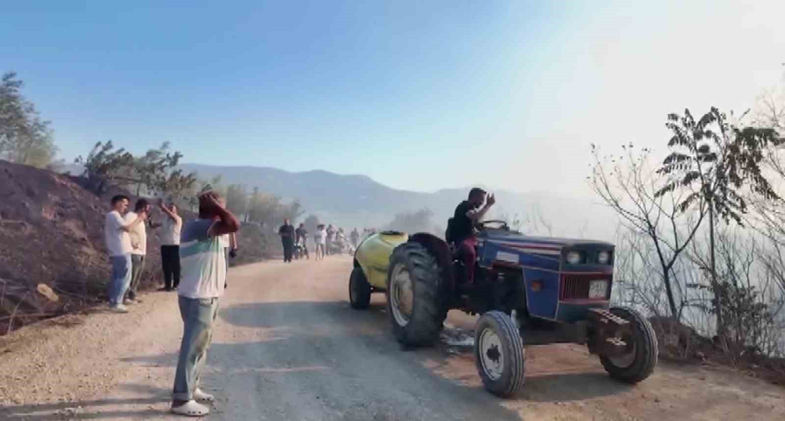 Sakarya&rsquo;da ağa&ccedil;lık alanda &ccedil;ıkan yangın askeriyenin m&uuml;himmat alanına sı&ccedil;radı
