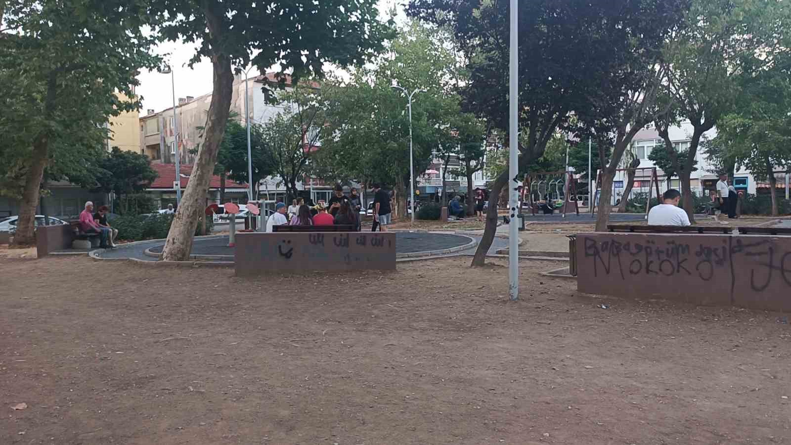 Yalova Valisi Kaya: "(Balıkesir’deki deprem) 112 Acil Çağrı Merkezimize ulaşan herhangi bir olumsuz durum bulunmamaktadır"