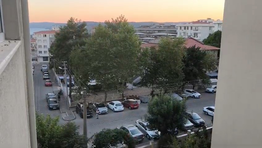 Balıkesir merkezli deprem &Ccedil;anakkale&rsquo;den de hissedildi
