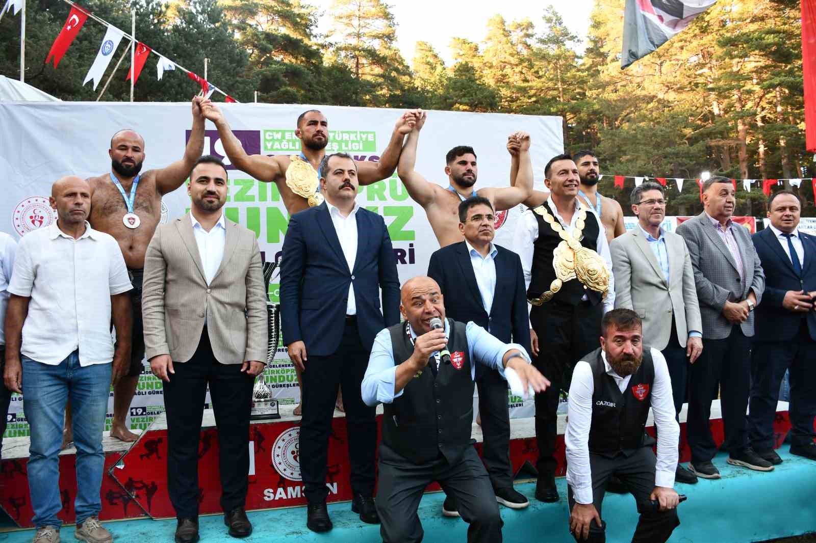 Kunduz’da Başpehlivan Feyzullah Aktürk