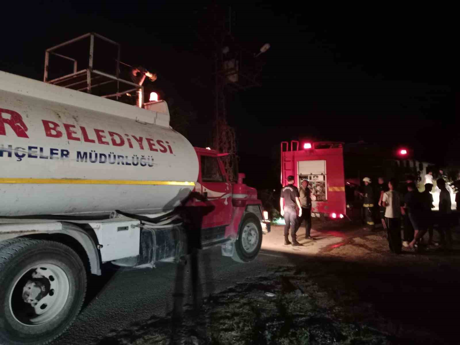 Kemer’de trafo yangını