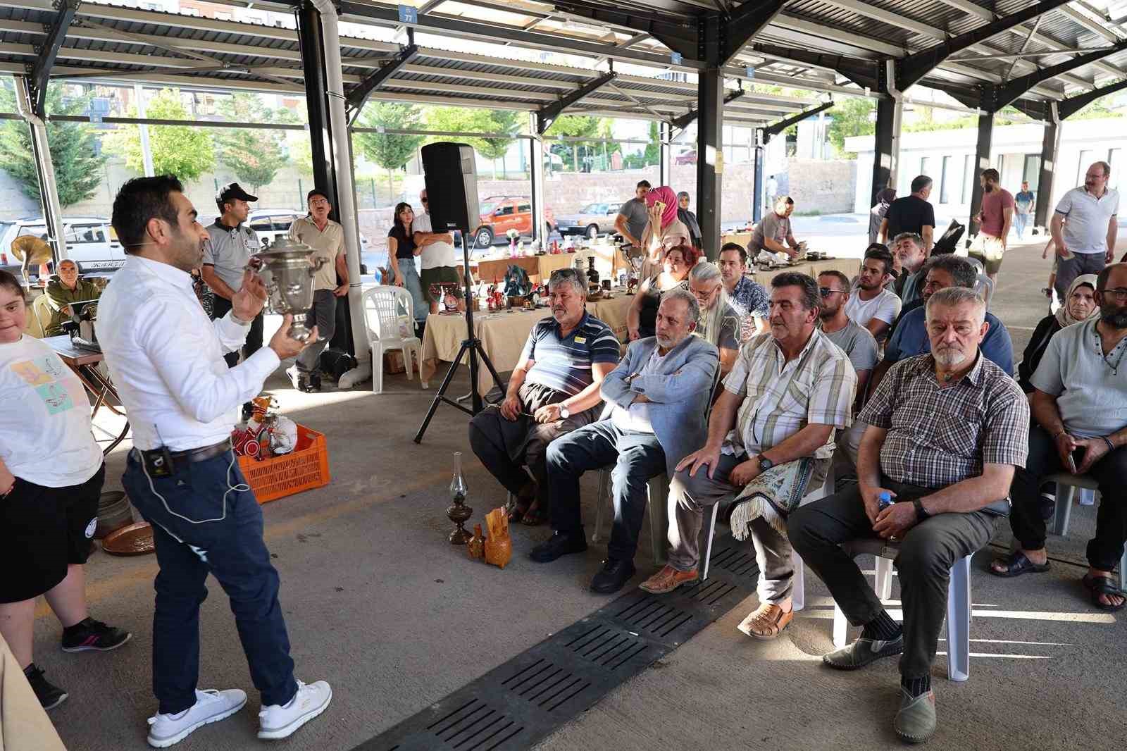 Antikacılar Talas&rsquo;ta toplandı
