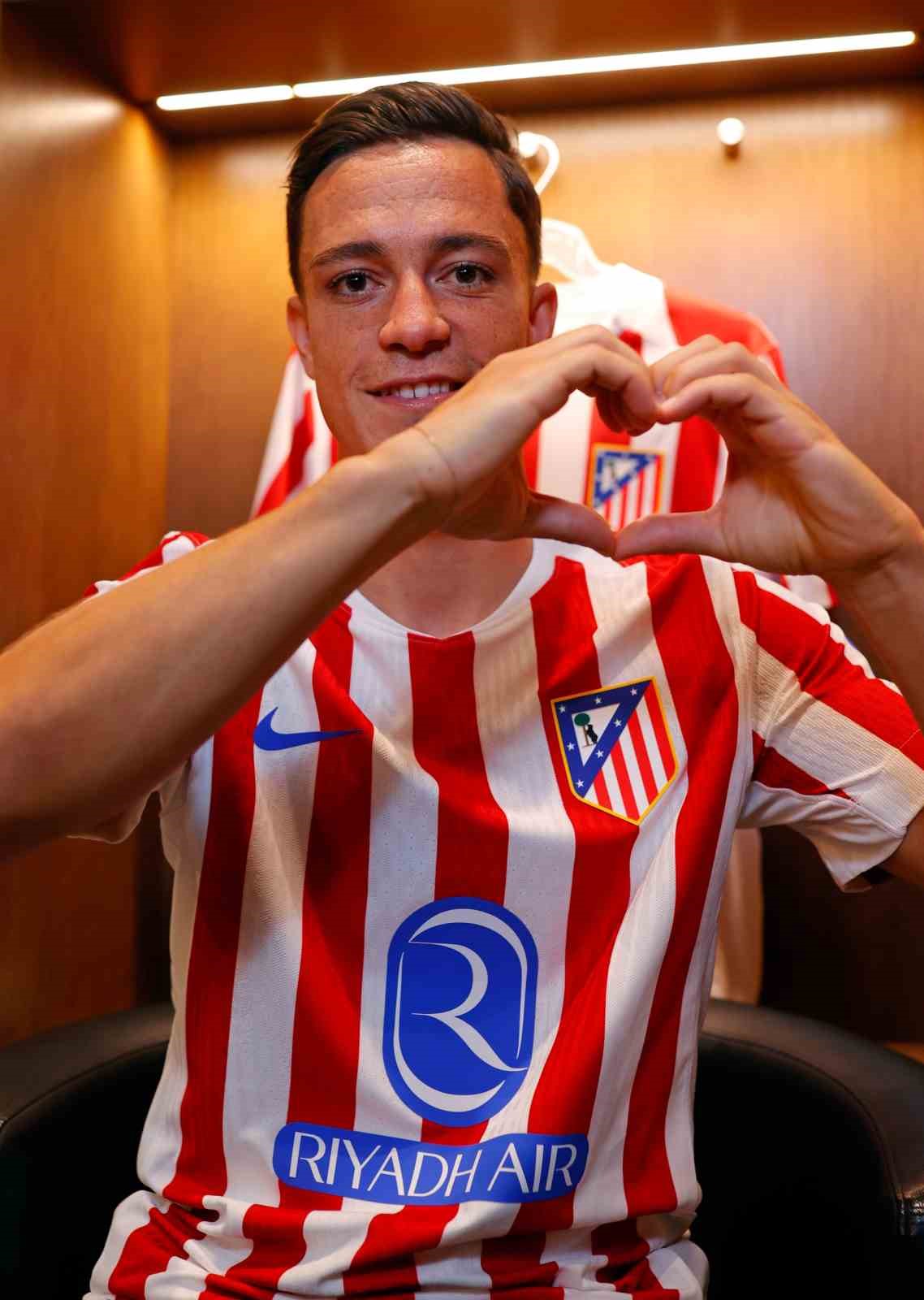 Atletico Madrid, Giacomo Raspadori’yi kadrosuna kattı