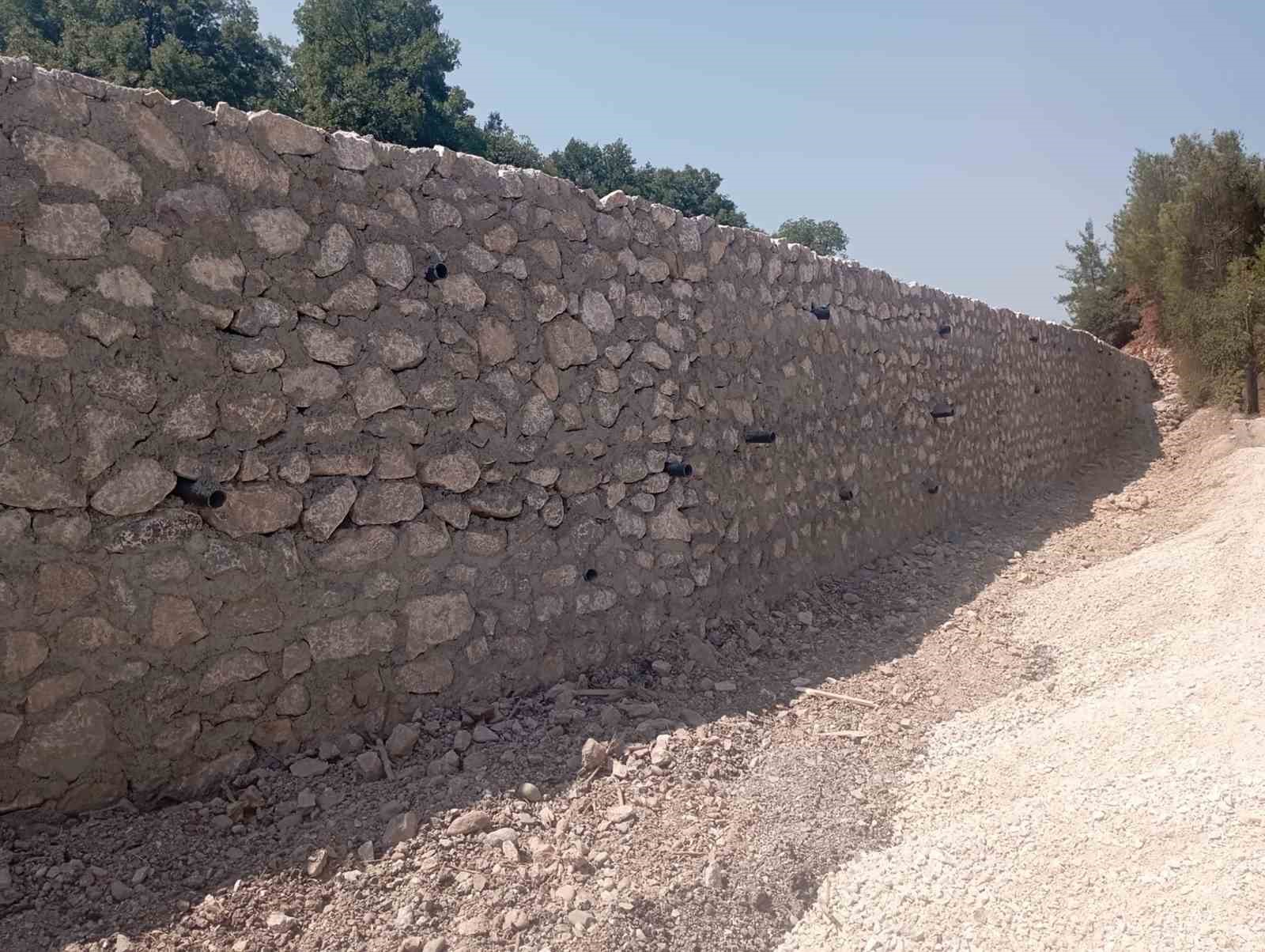 Muğla’da yollar sanat yapılarıyla güçleniyor
