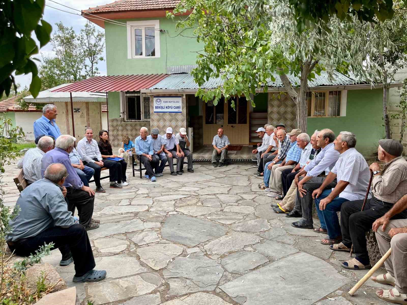 Uşak’ta çiftçiler dinlendi