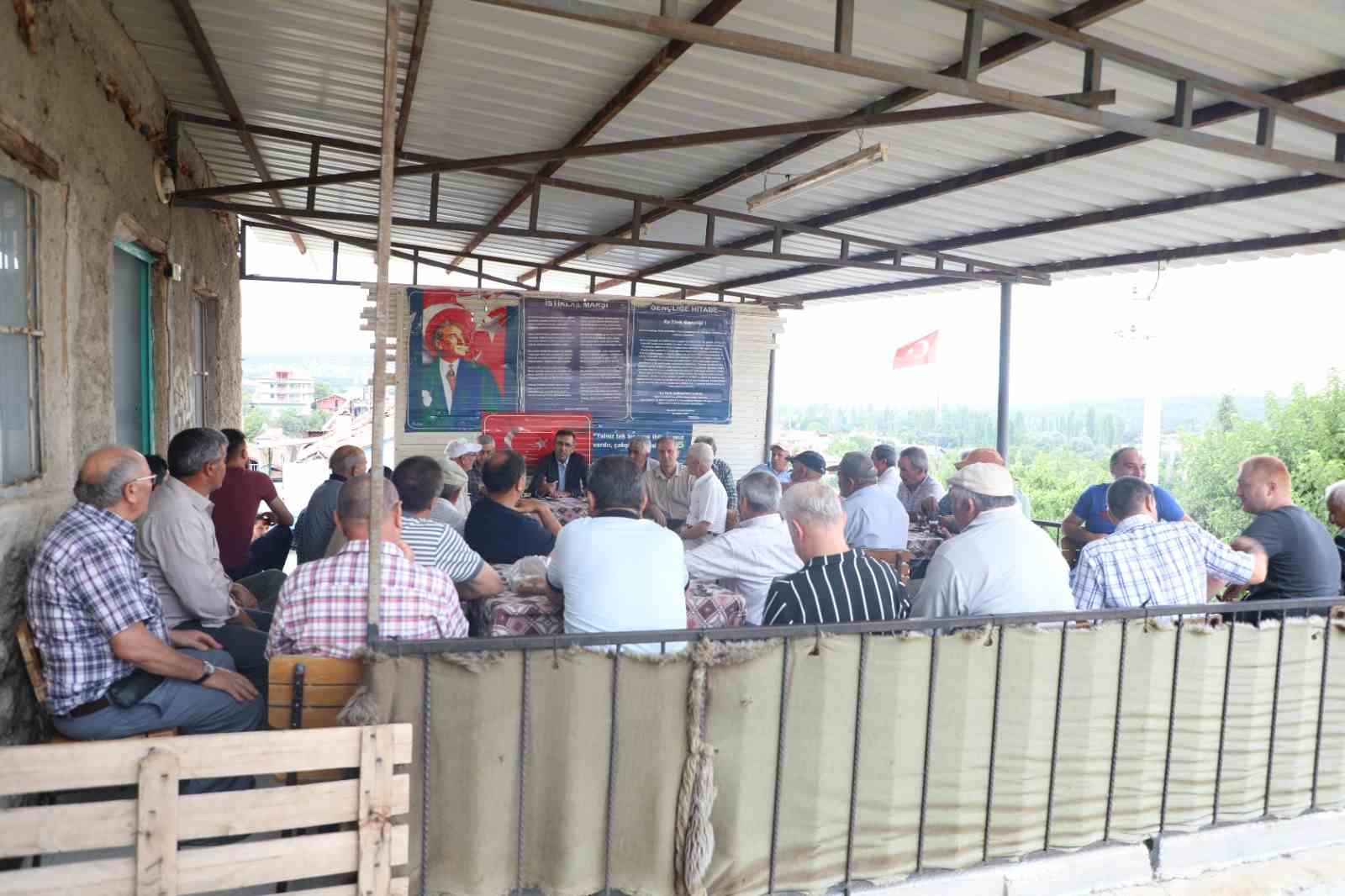 Uşak&rsquo;ta &ccedil;ift&ccedil;iler dinlendi
