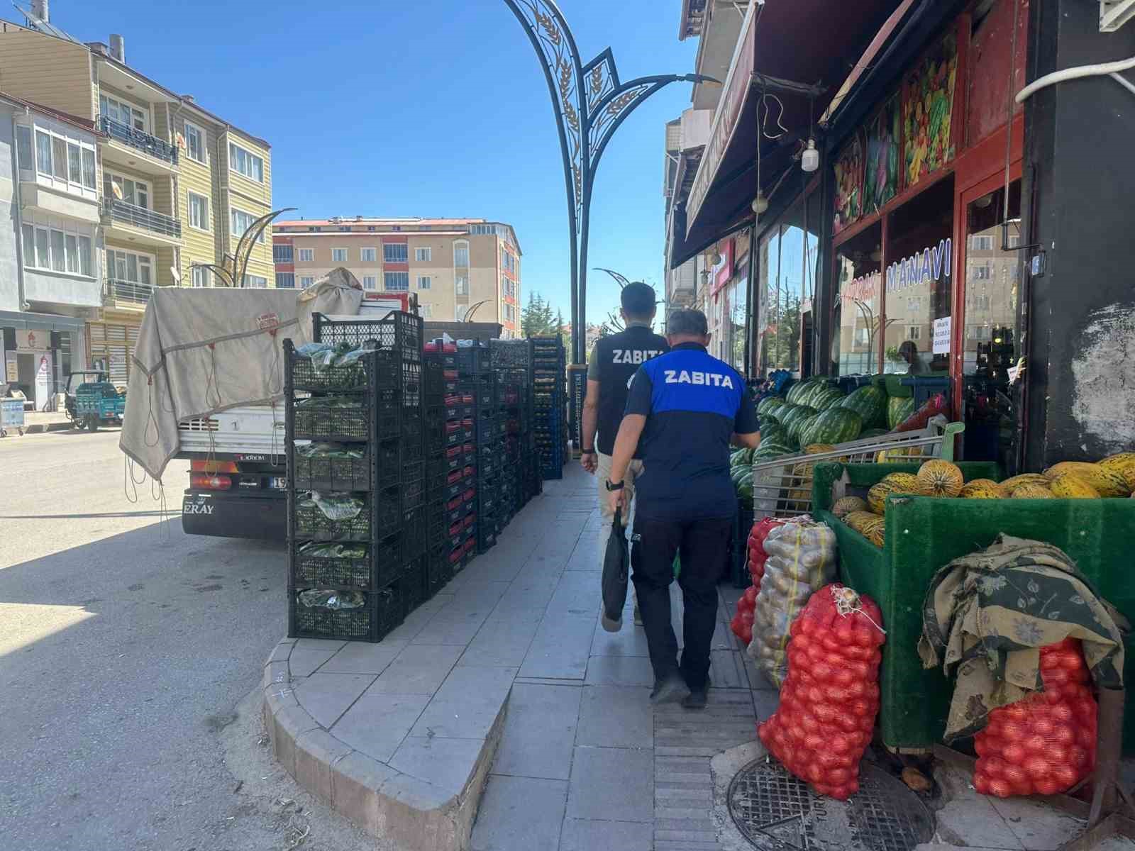 Alaca’da gıda güvenliğine karşı zabıta ekipleri denetimlerini arttırdı