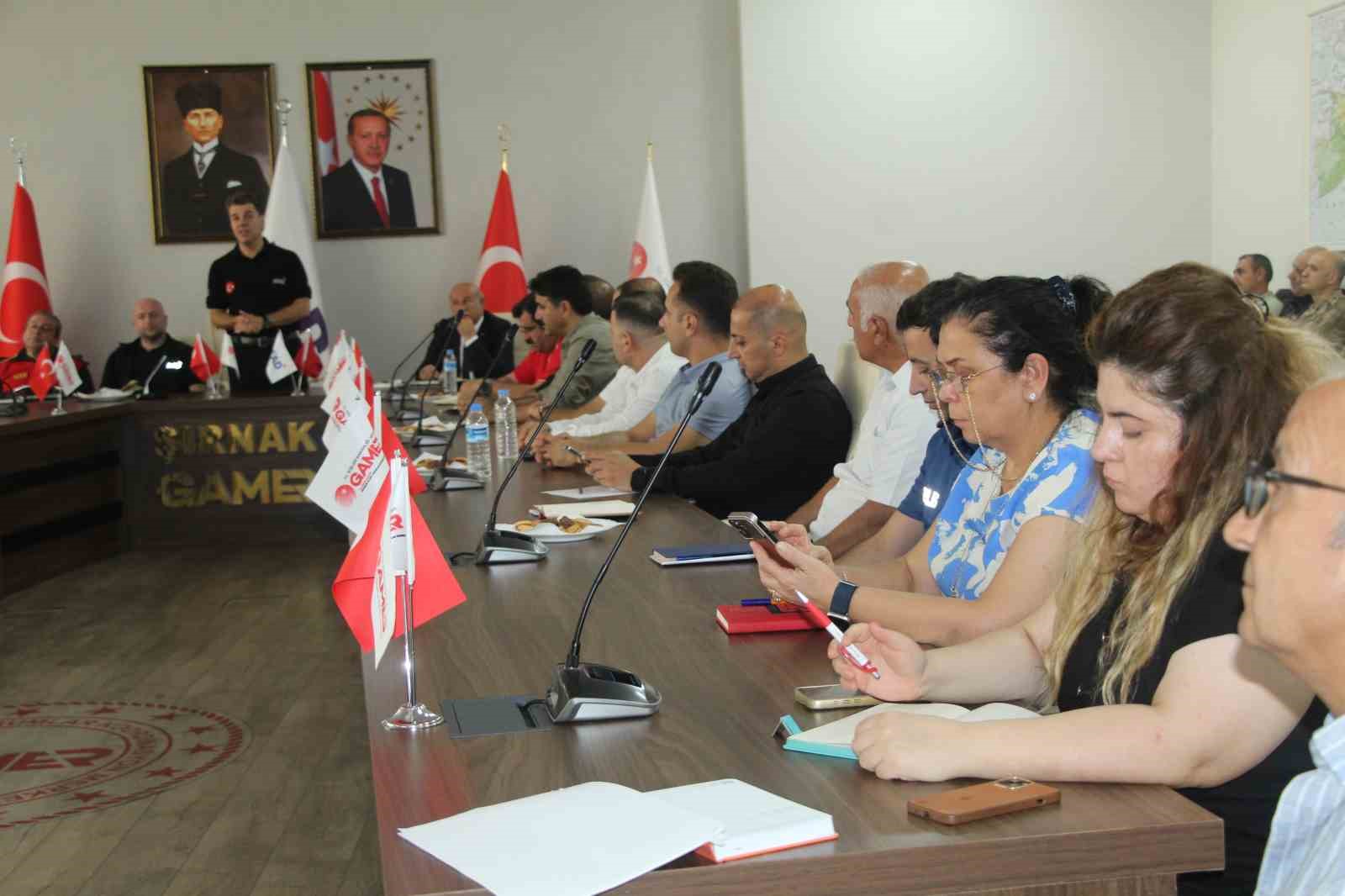 Şırnak&rsquo;ta deprem tatbikatı toplantısı
