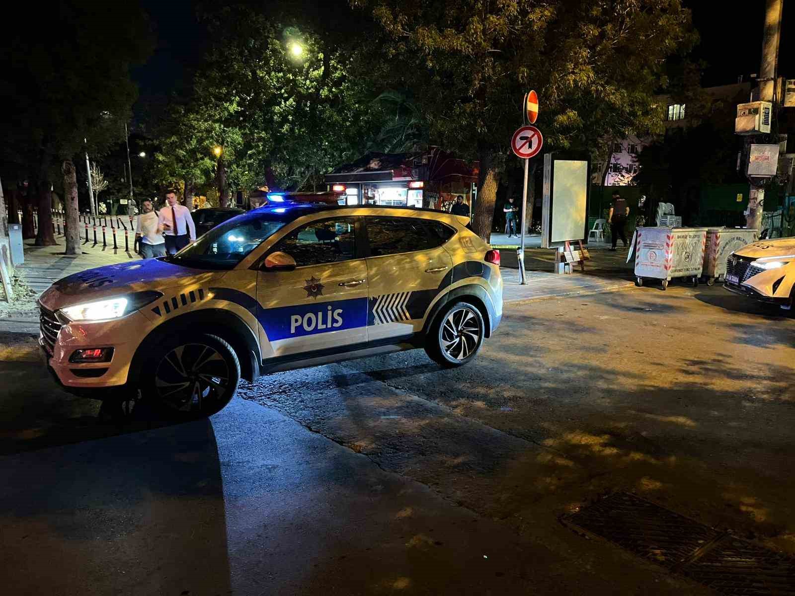 Bakırköy’de tartışmayı ayırmaya çalışırken vurulan kadın yaralandı