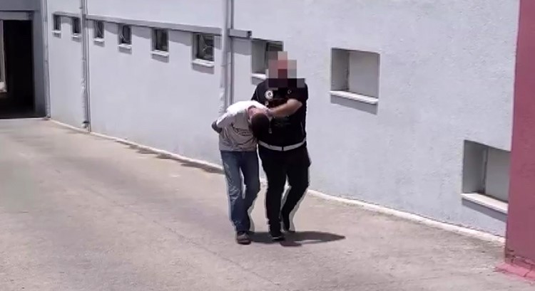 Adana’da 24 firari hükümlü yakalandı