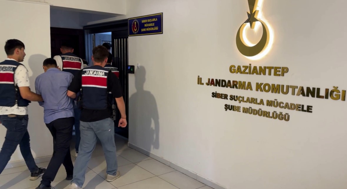 Gaziantep&rsquo;te 52 vatandaşı 109 milyon TL dolandıran 40 ş&uuml;pheli tutuklandı
