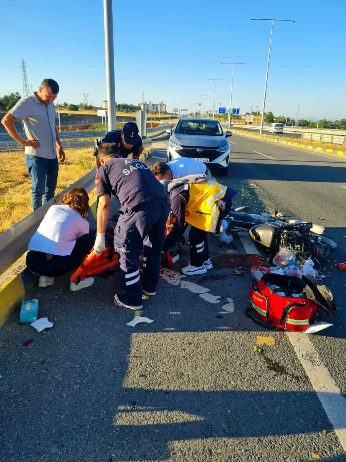 Kastamonu’da bariyerlere çarpan motosikletin sürücüsü ağır yaralandı