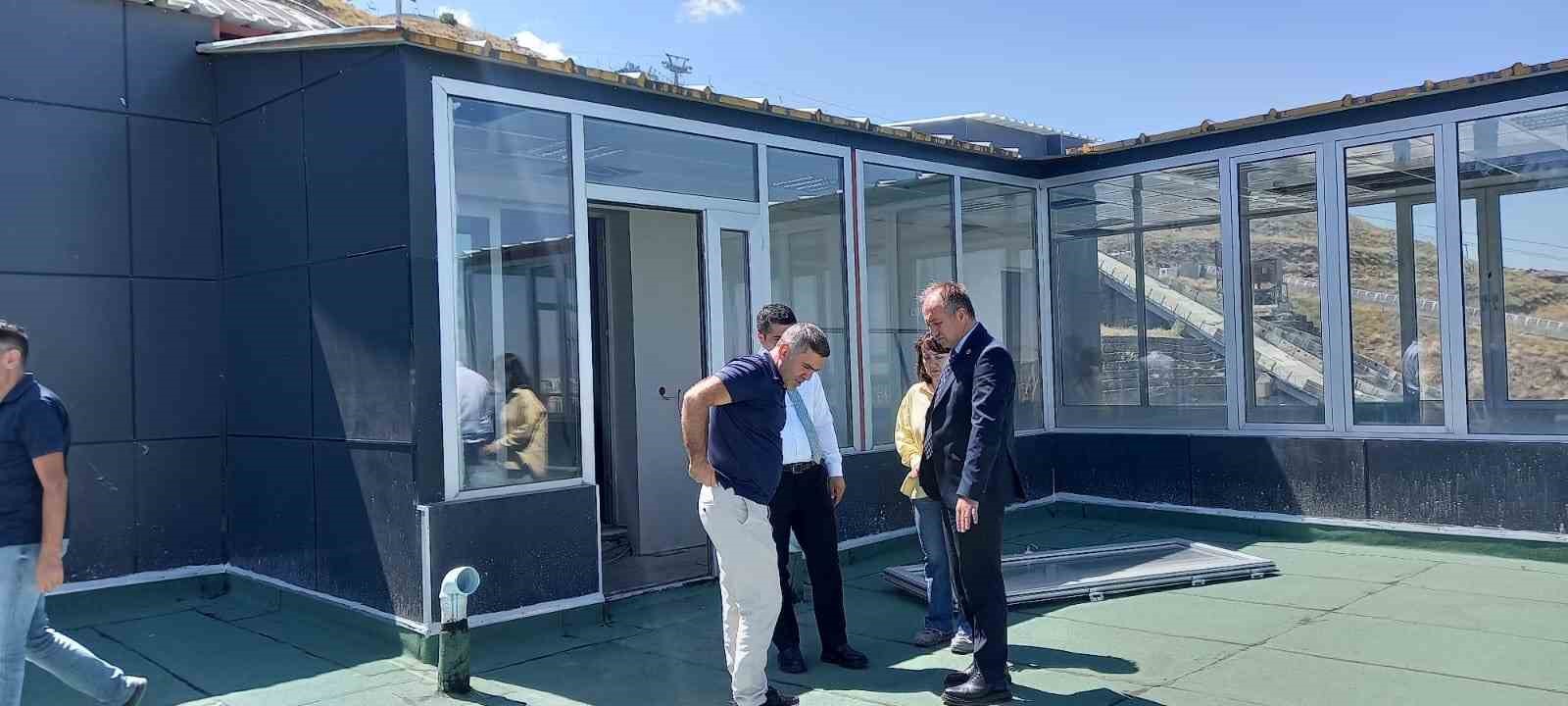 Çakmur’un yoğun mesaisi
