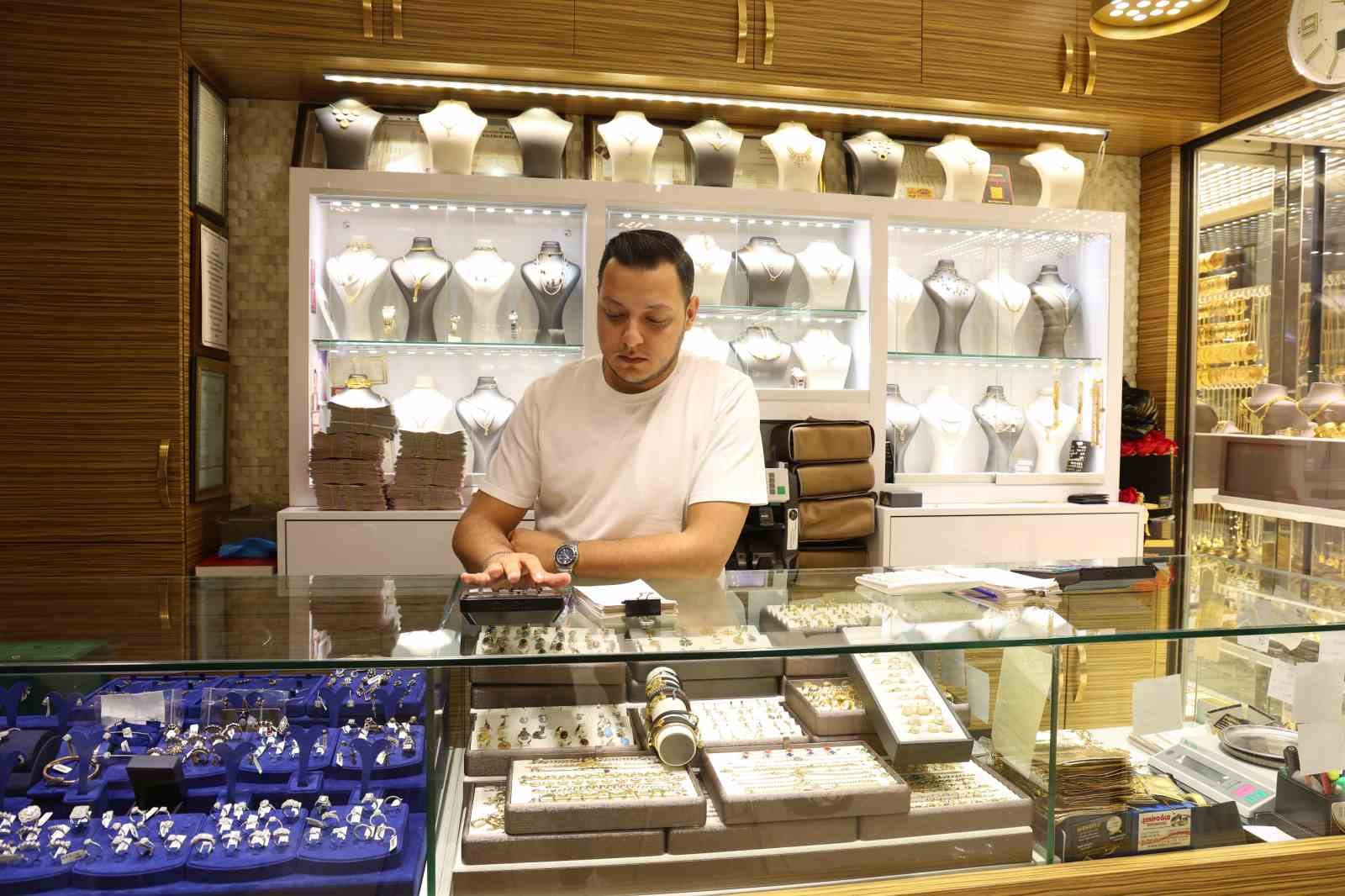 Dolandırıcı yakayı rakamla ele verdi
