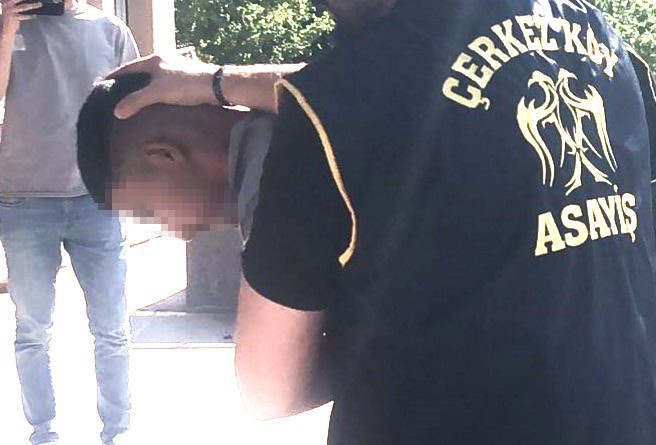 Amerikan tıraşı ile kamufle olan gasp şüphelisi adliyeye sevk edildi