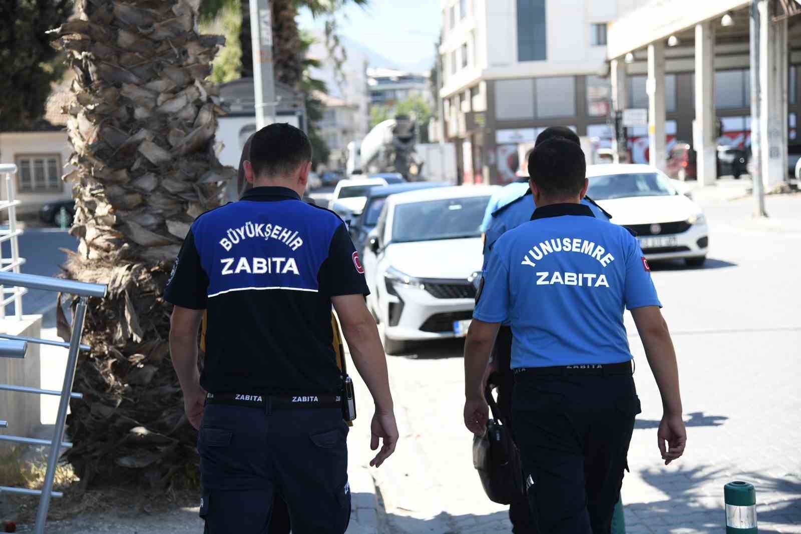 Yunusemre&rsquo;de market ve fırınlara denetim
