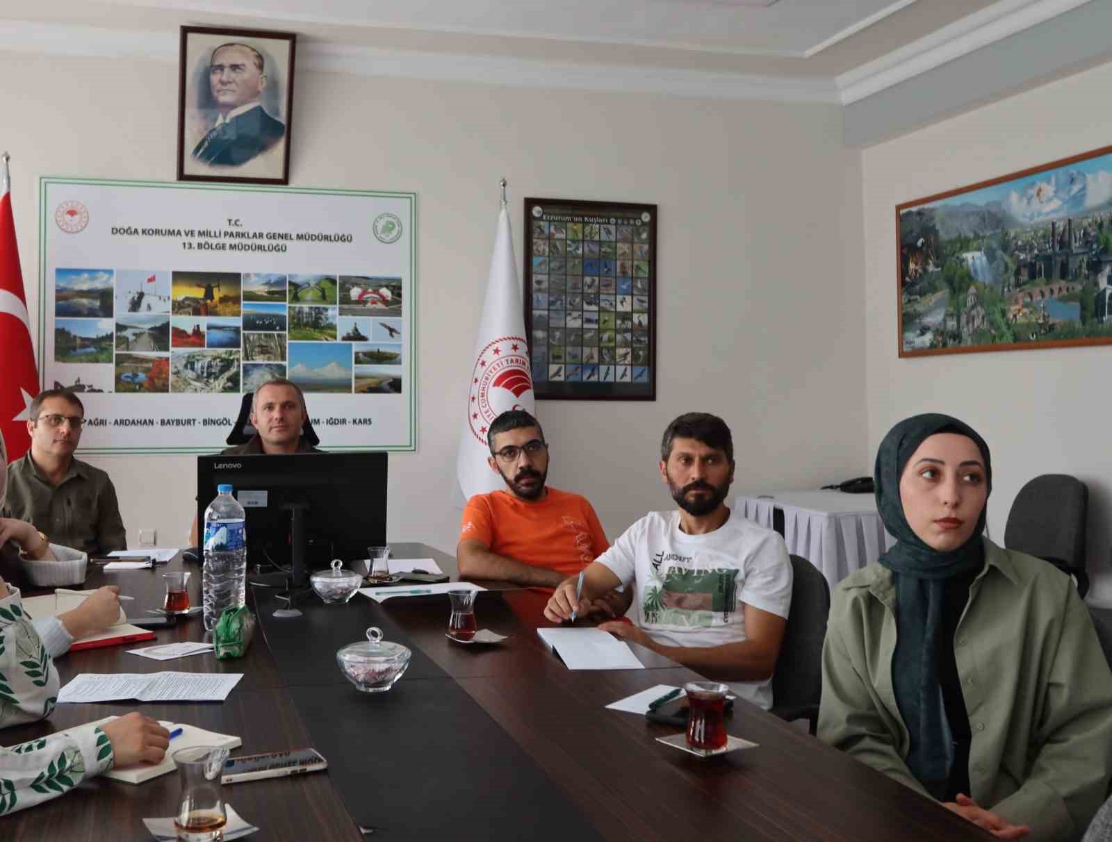 Kuşların göç rotaları belirleniyor