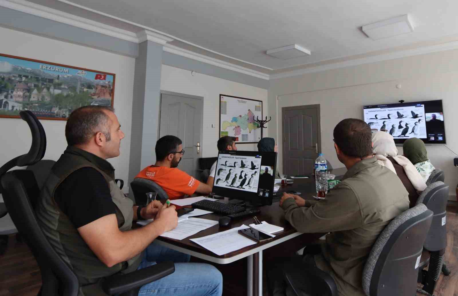 Kuşların göç rotaları belirleniyor