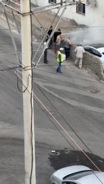 Mardin’de park halindeki otomobil alev aldı
