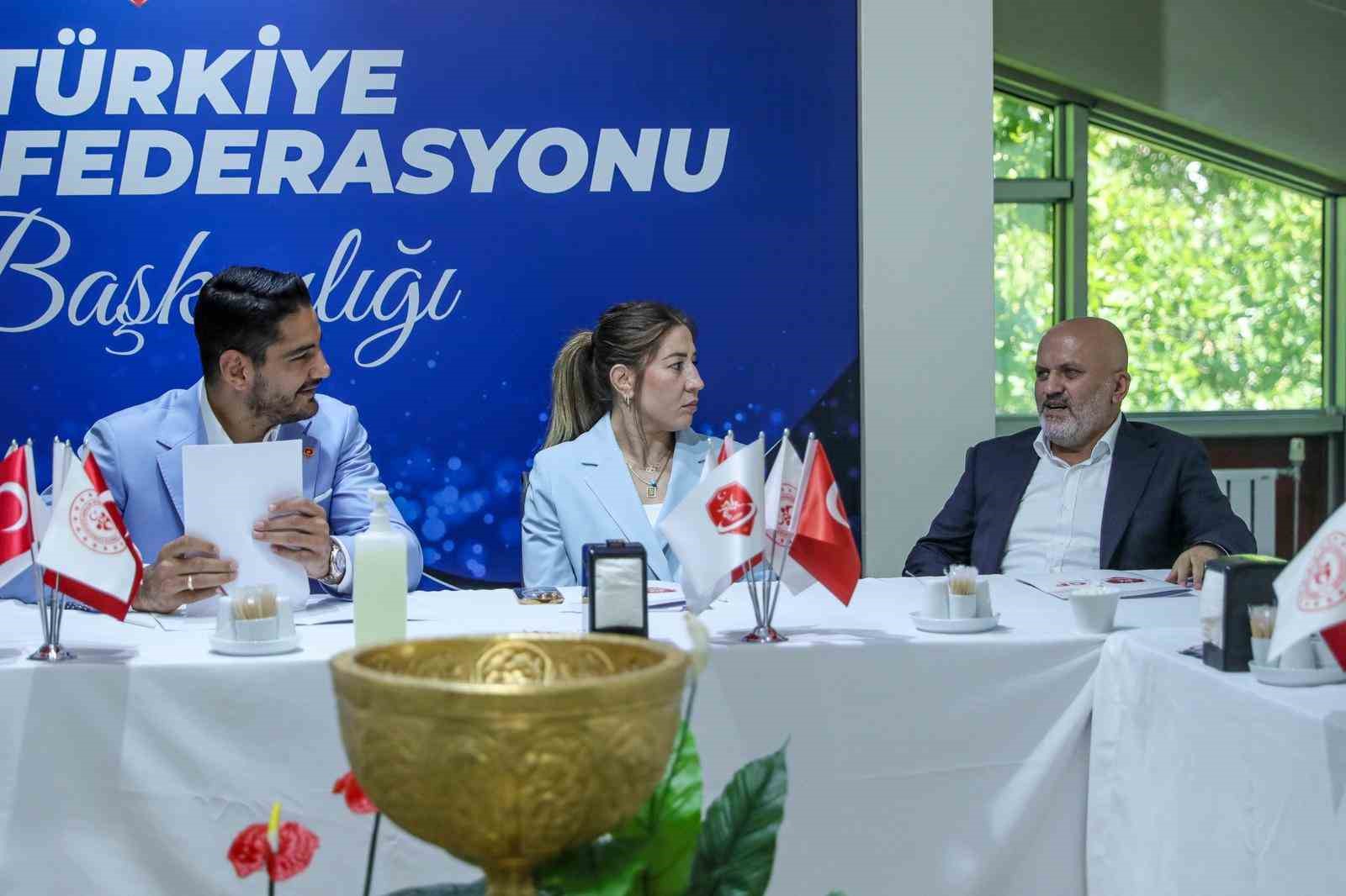 Türkiye Güreş Federasyonu Yönetim Kurulu’ndan istişare toplantısı