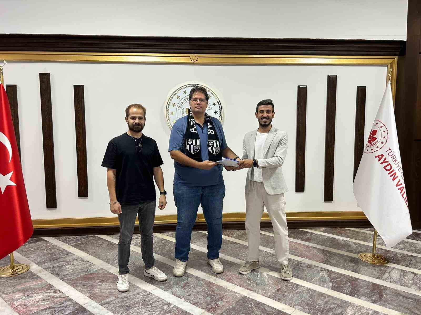 Aydınspor taraftarlarından tesis talebi