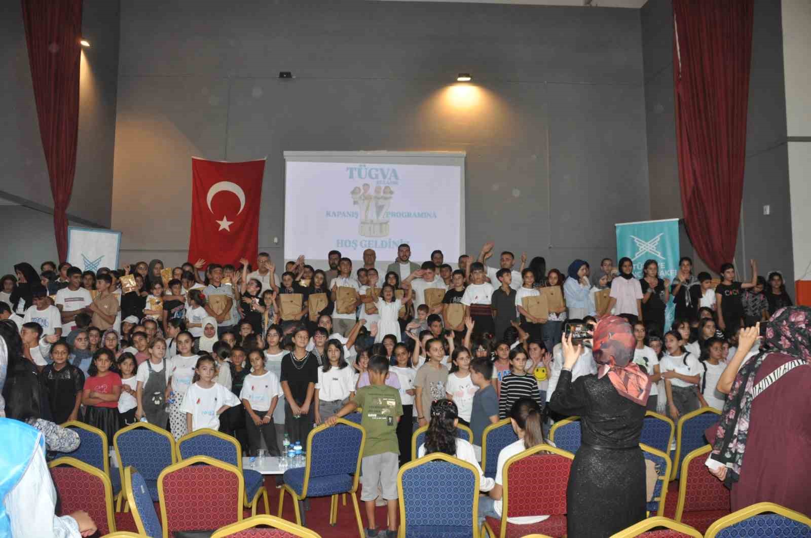 Bulanık’ta TÜGVA yaz okulu kapanış programı düzenlendi