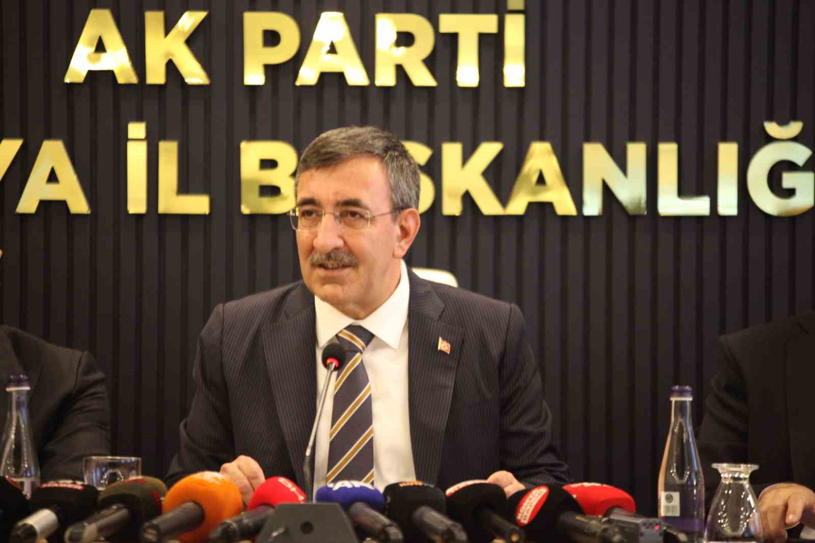 Cumhurbaşkanı Yardımcısı Yılmaz: "AK Partinin rotasını millet çizmiştir, çizmeye devam etmektedir"