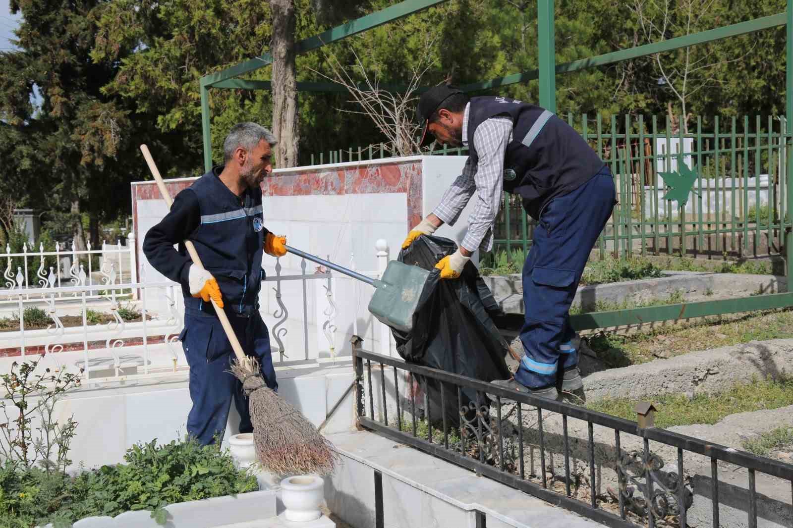 Battalgazi&rsquo;de 200 ton atık geri d&ouml;n&uuml;ş&uuml;me kazandırılıyor
