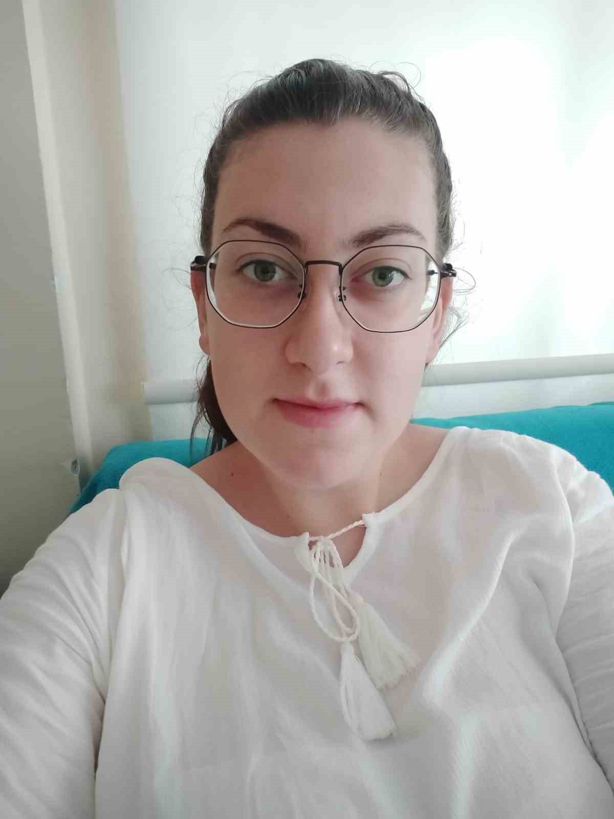 Kazada ölen anne, böbreğini verdiği oğlu ve kızı son yolculuğuna uğurlandı