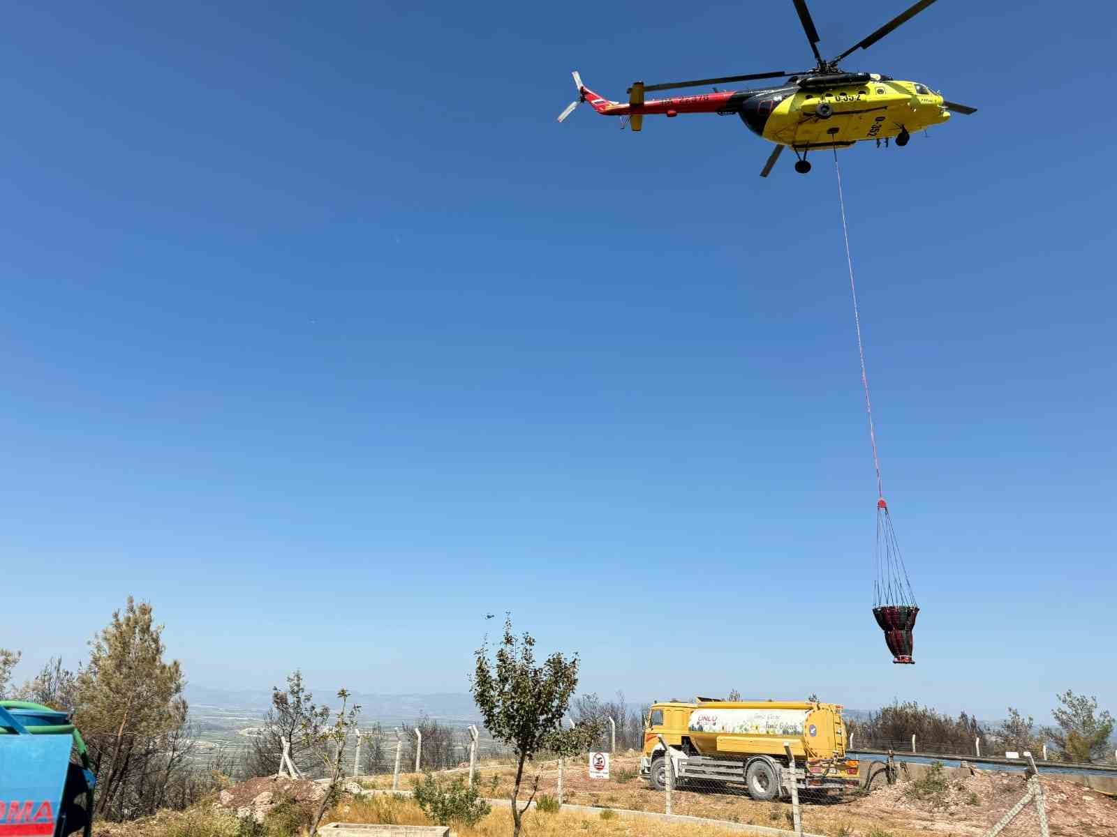 Soma’da orman yangınıyla mücadele devam ediyor