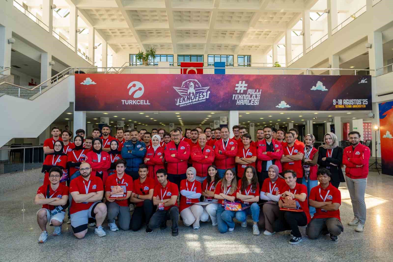 Turkcell ve TEKNOFEST&rsquo;in &lsquo;5G Konumlandırma Yarışması&rsquo;nın final etabı tamamlandı
