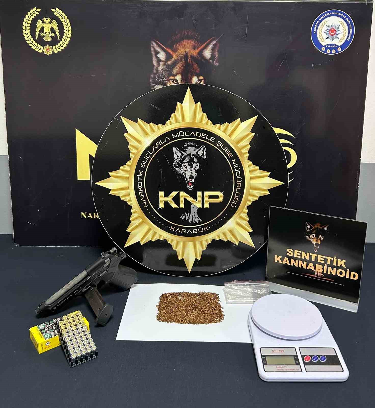 Uyuşturucu operasyonunda 2 kişi tutuklandı
