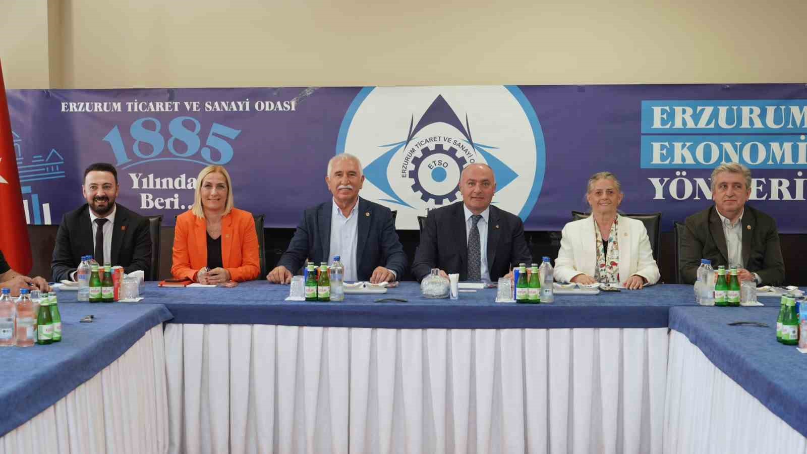 CHP heyetinden ETSO Başkanı Saim &Ouml;zakalın&rsquo;a ziyaret
