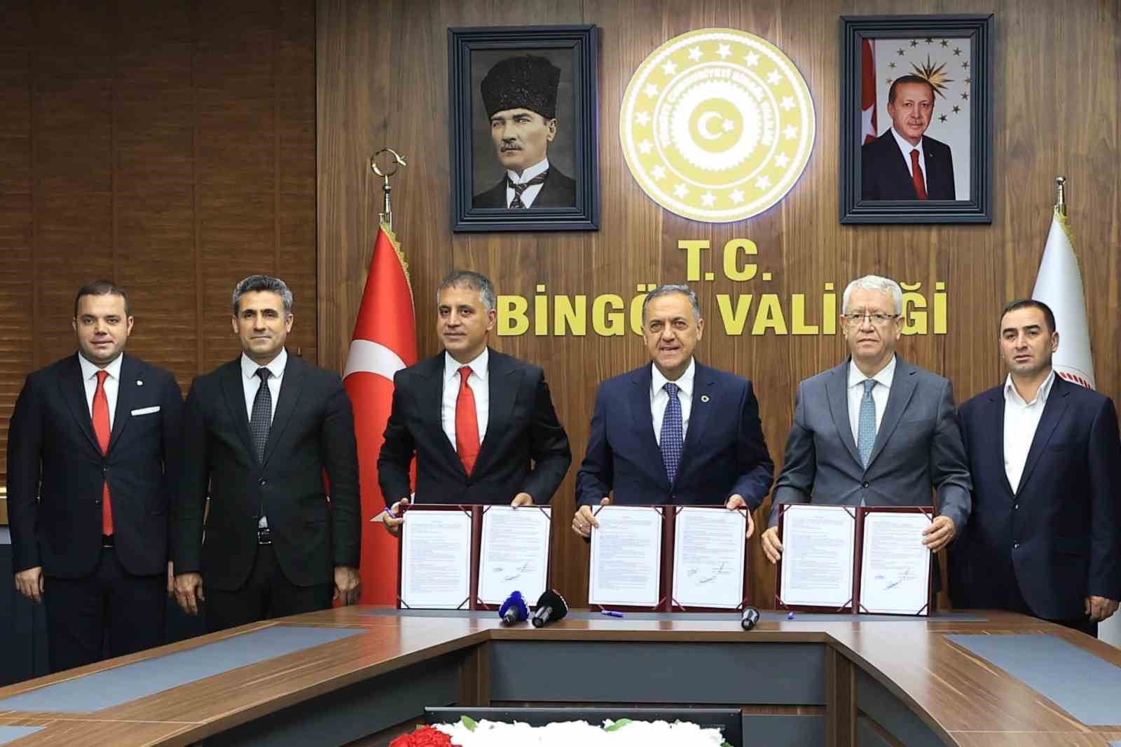 Bingöl’de okul yapım protokolü imzalandı