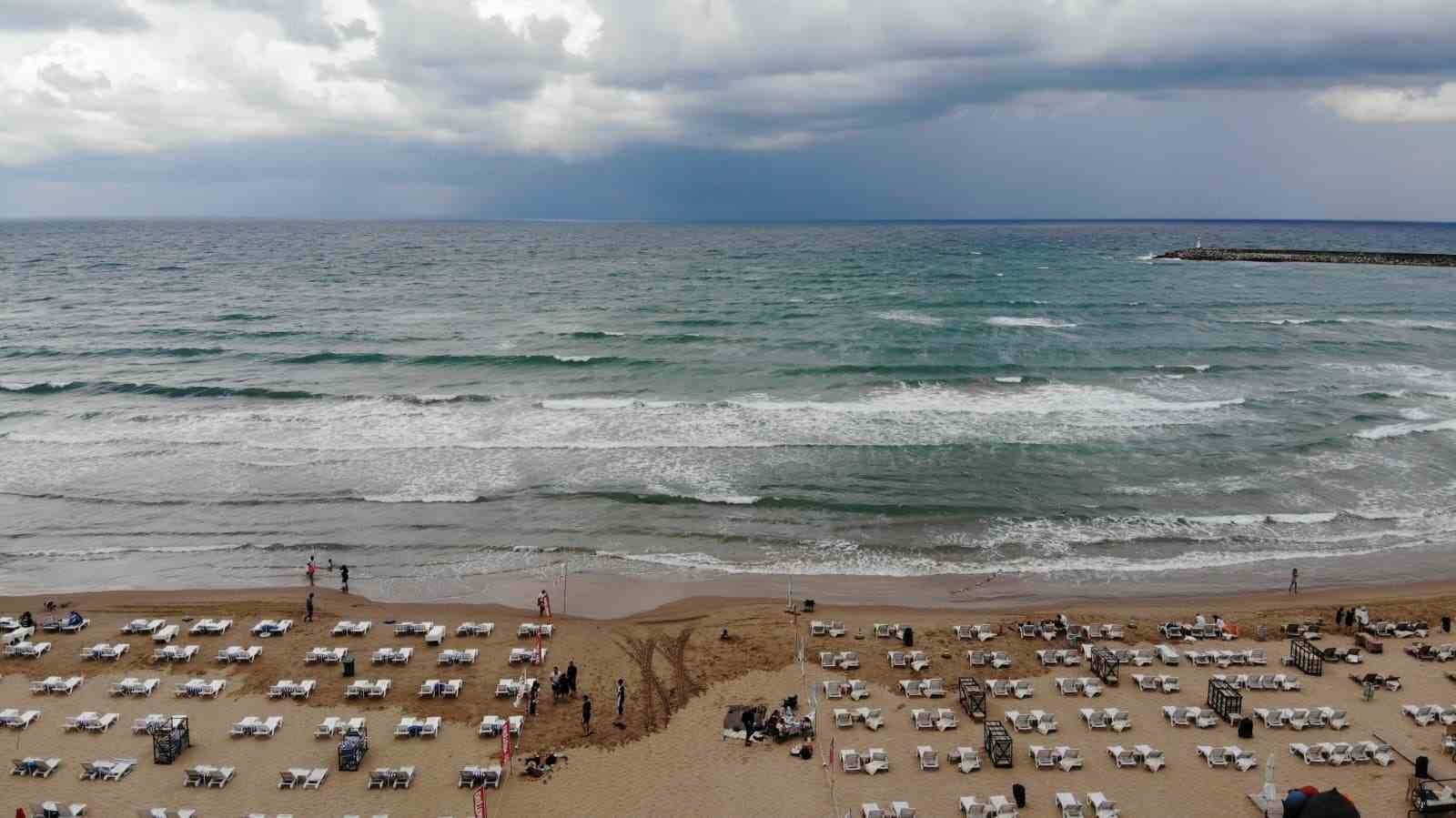 Şile’de denize girmek yasaklandı