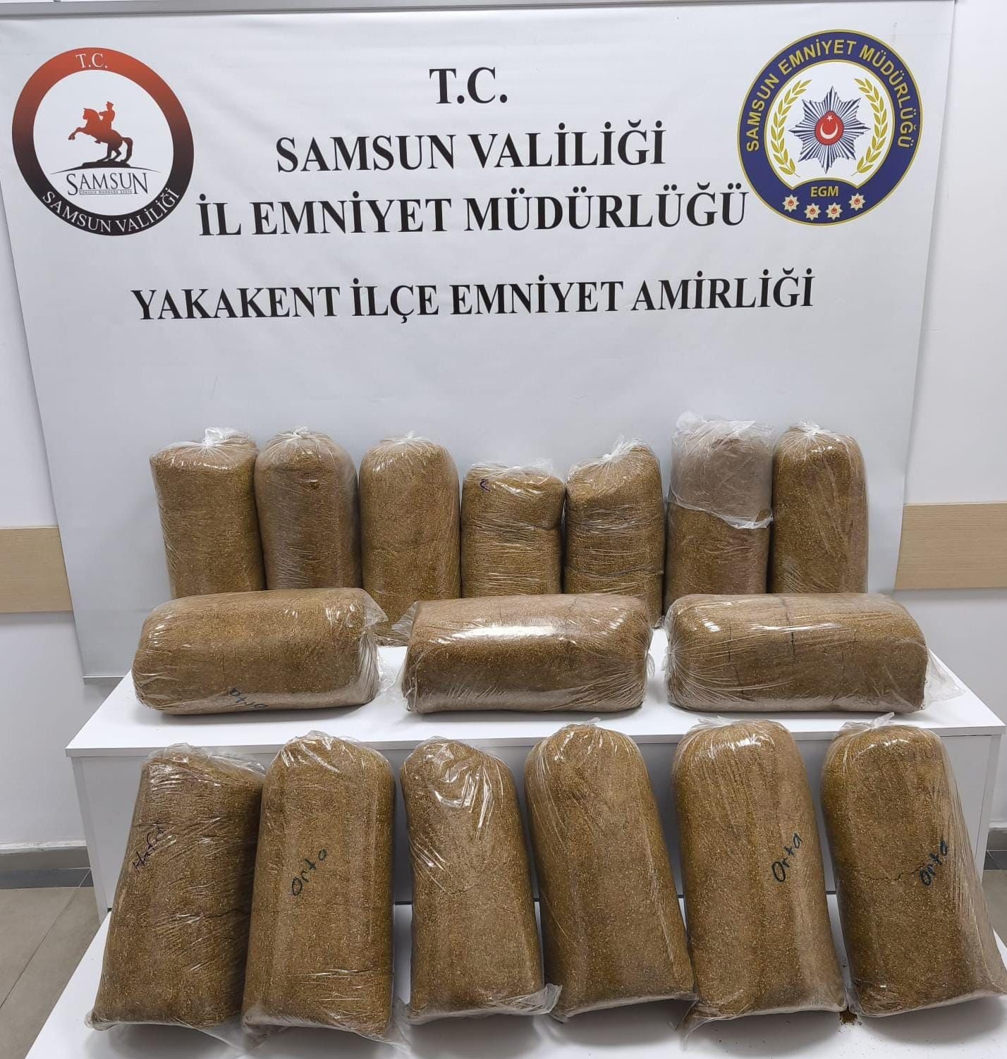 Samsun’da 80 kilo kaçak tütün ele geçirildi