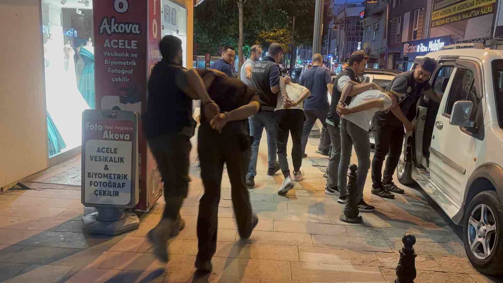 Erzincan’da uyuşturucu operasyonuna vatandaşlardan alkışlı destek