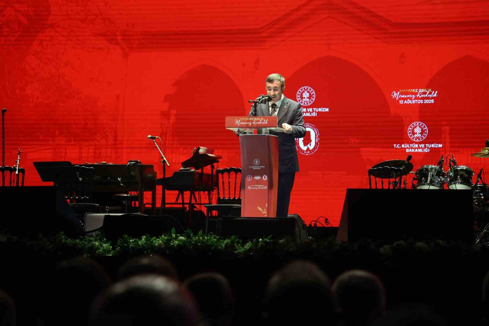 Cumhurbaşkanı Yardımcısı Yılmaz: "Terörsüz Türkiye, siyaset üstü bir meseledir"